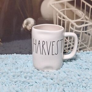 Rae Dunn Artesian collection #202 Gather mug